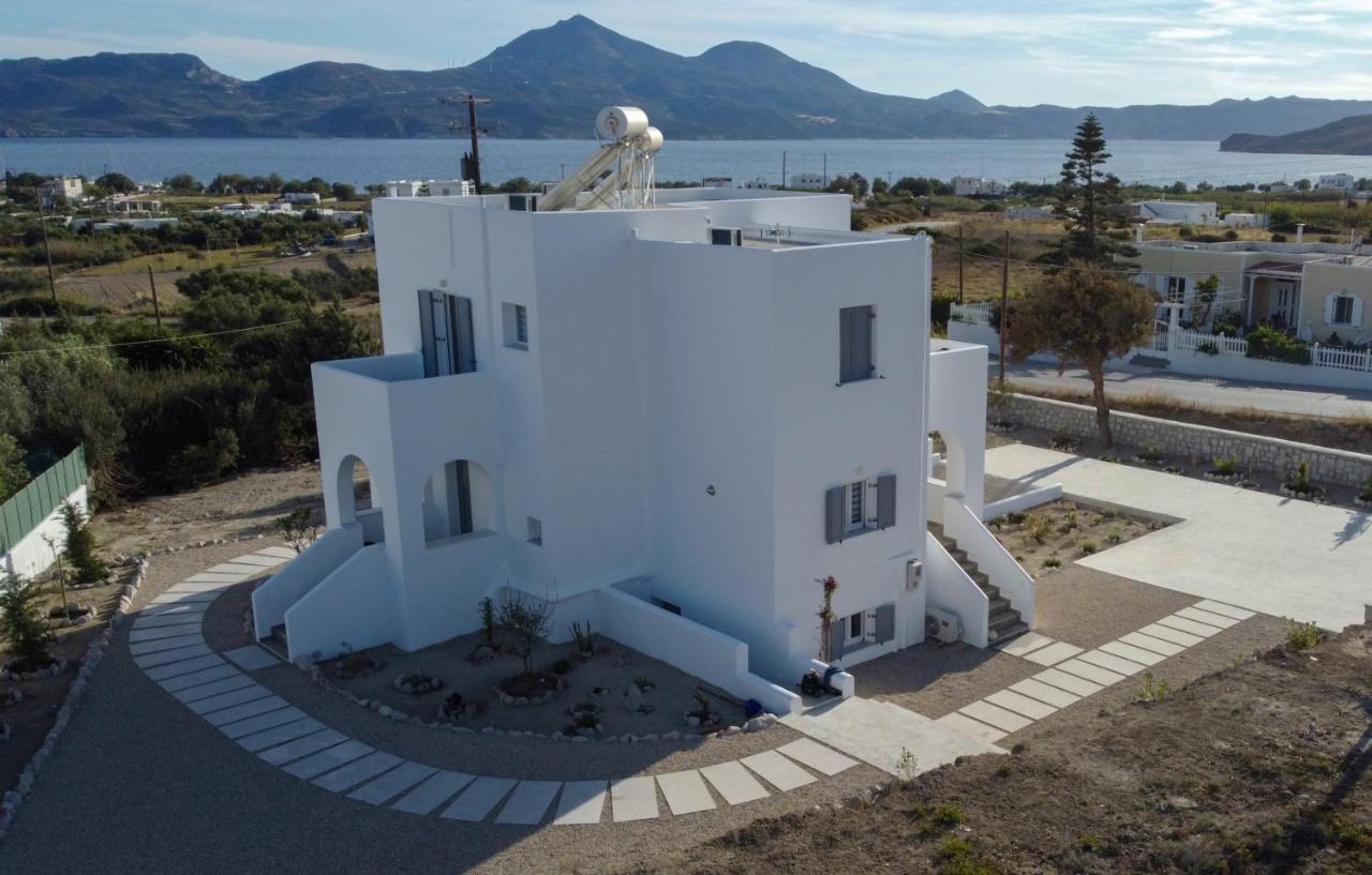 Villa Nelleas アダマス エクステリア 写真